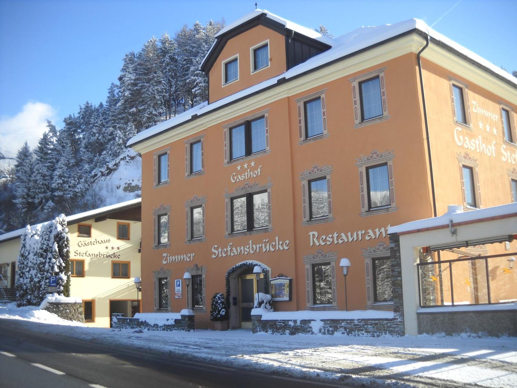 Hotel Gasthof Stefansbruecke Муттерс Экстерьер фото