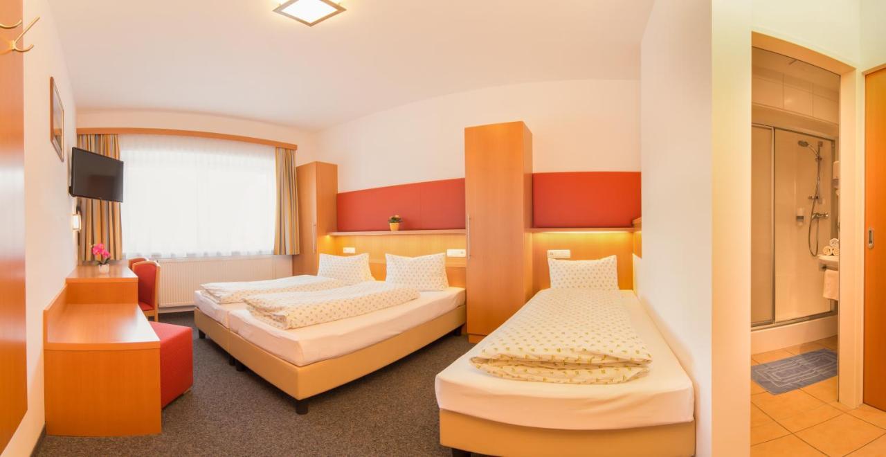 Hotel Gasthof Stefansbruecke Муттерс Экстерьер фото